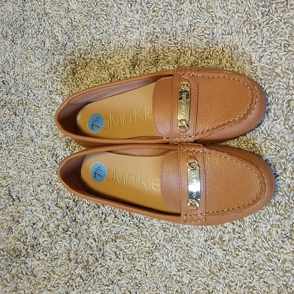 Calvin Klein Lunasi Loafer in Camel Color